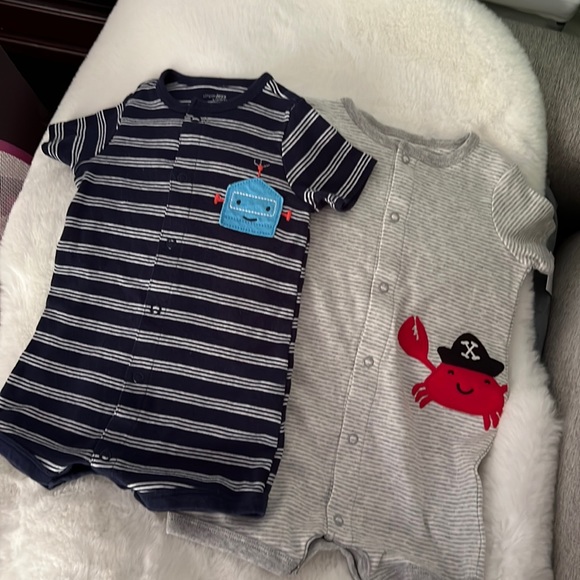 Carter’s Baby Boy Short Sleeve Romper - Picture 1 of 10